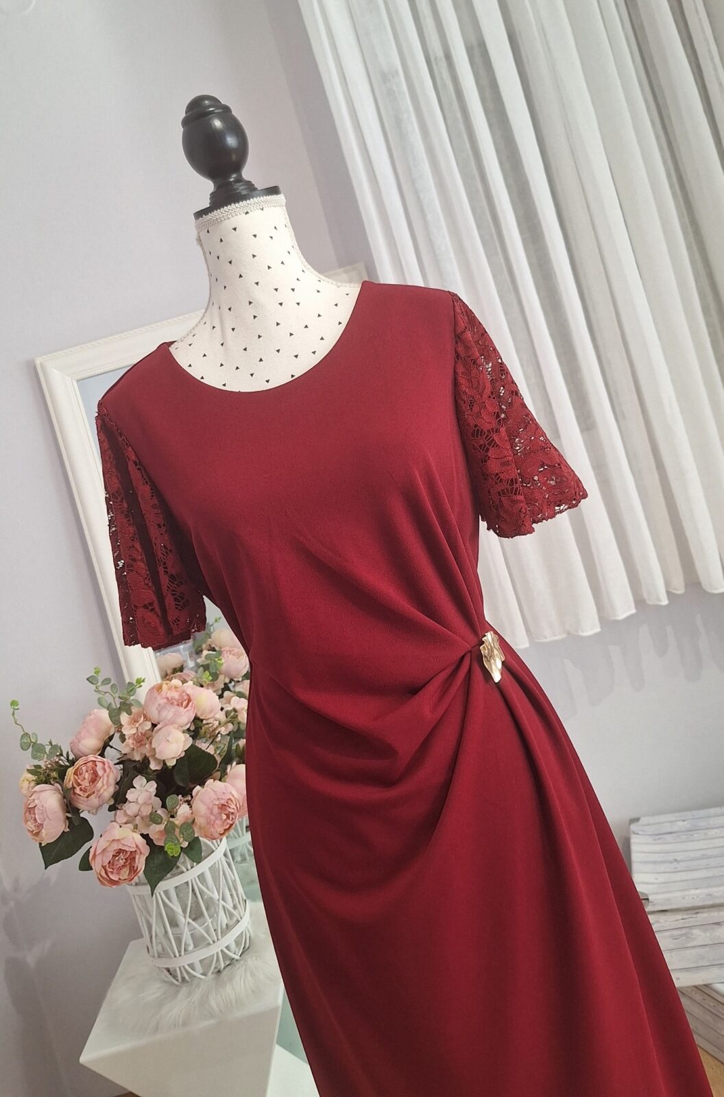383. haljina kratka bordo, uni L-3XL, MPC 29,00 € (2)